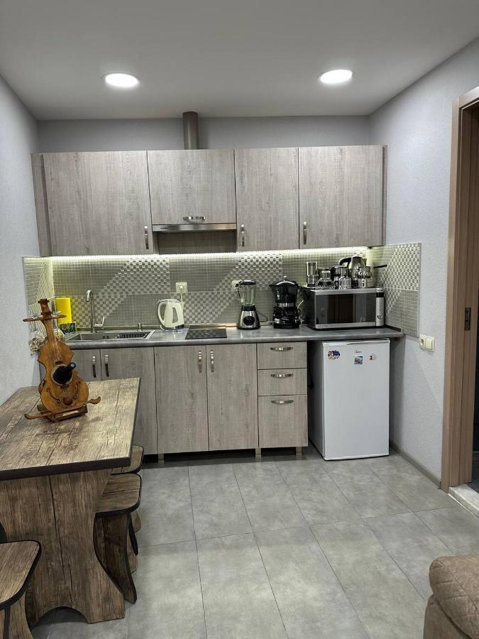 Family Apartament Apartment Tbilisi ภายนอก รูปภาพ